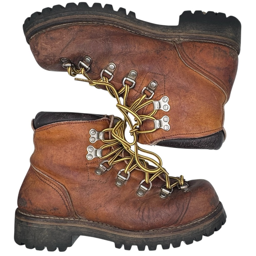 Red Wing Irish Setter Boots Leather with Safety Toe and Triple Thick Top - Size6